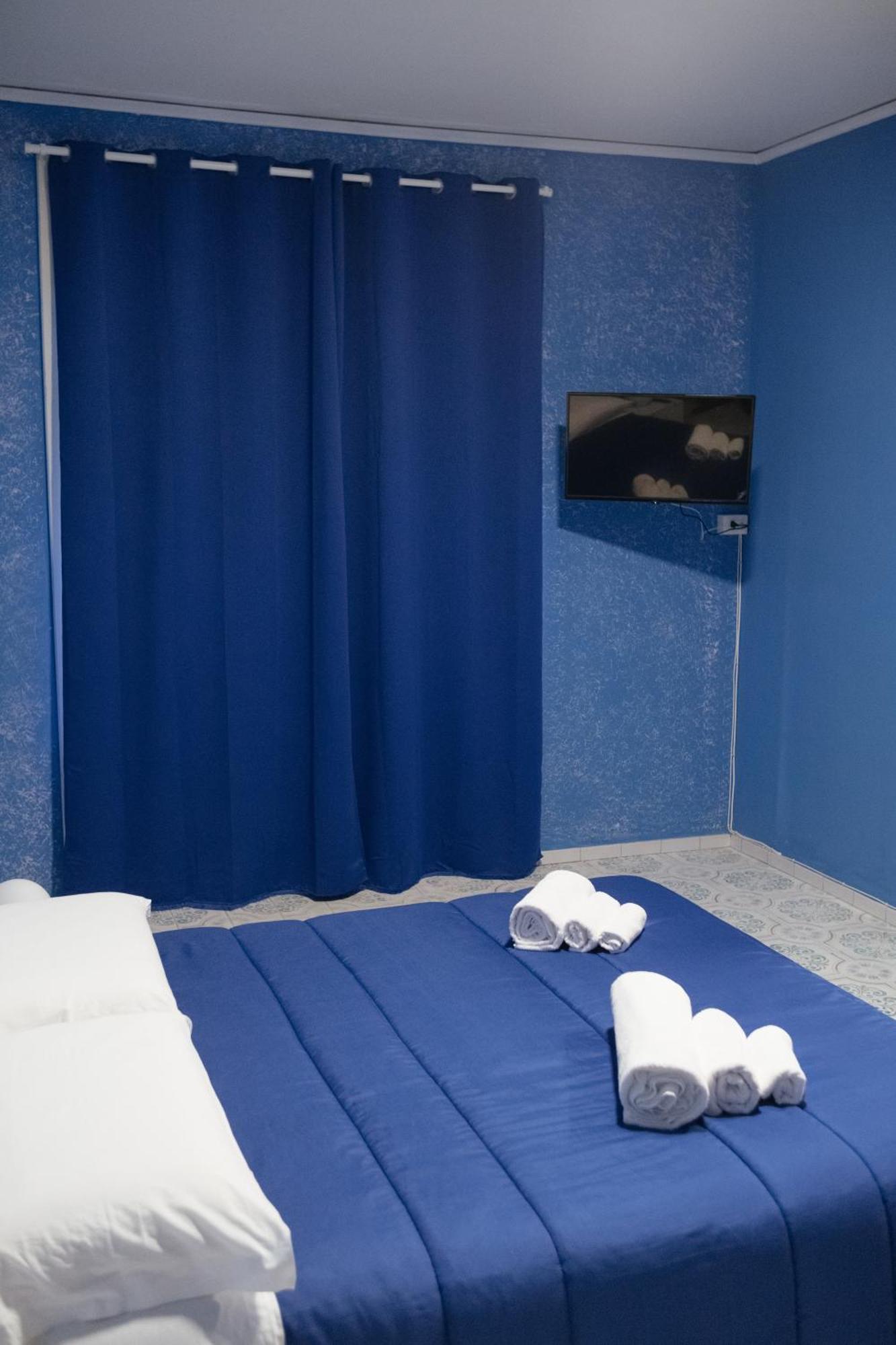 Domus Aurea Relax Room 萨莱诺 外观 照片