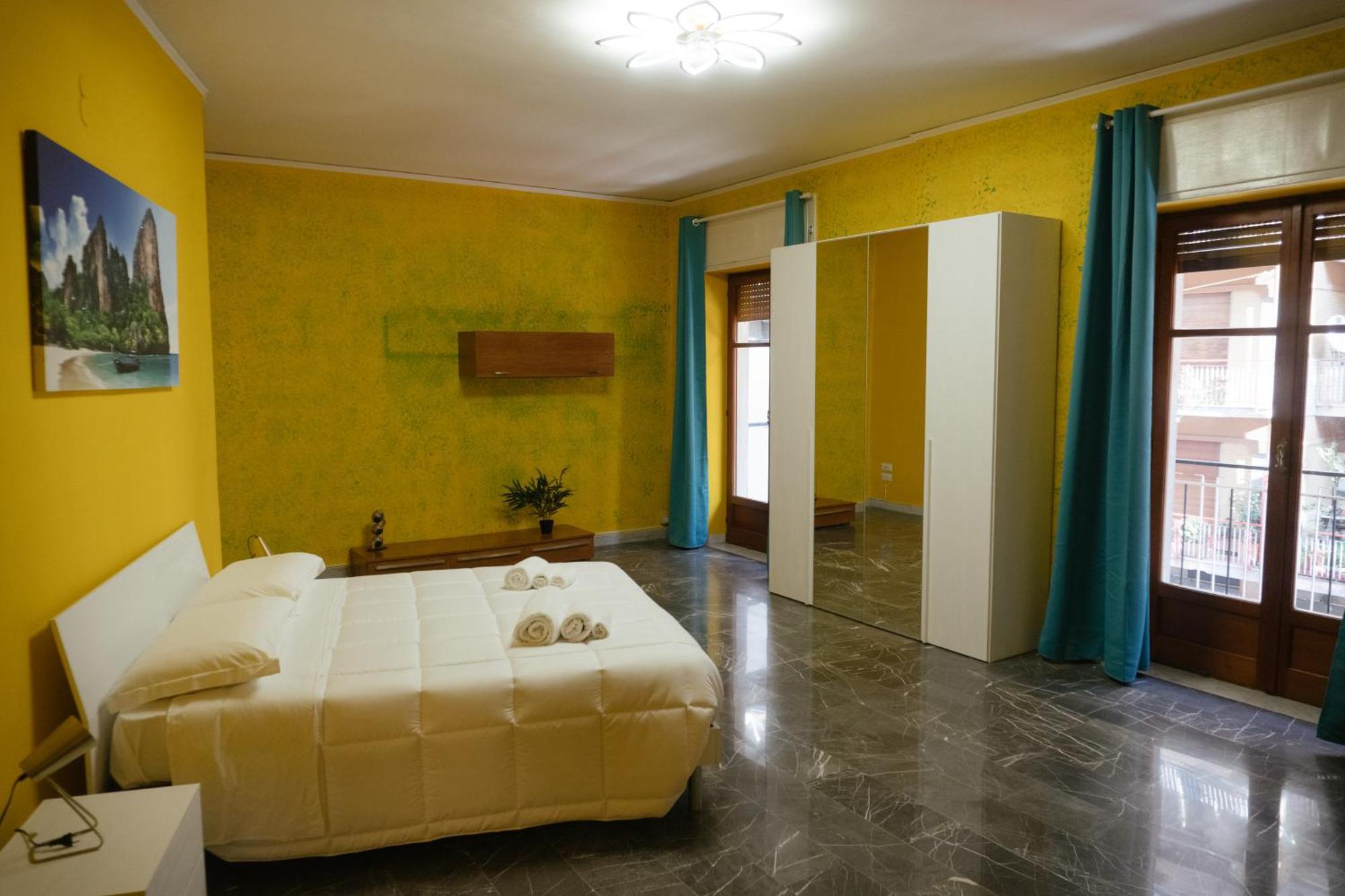 Domus Aurea Relax Room 萨莱诺 外观 照片