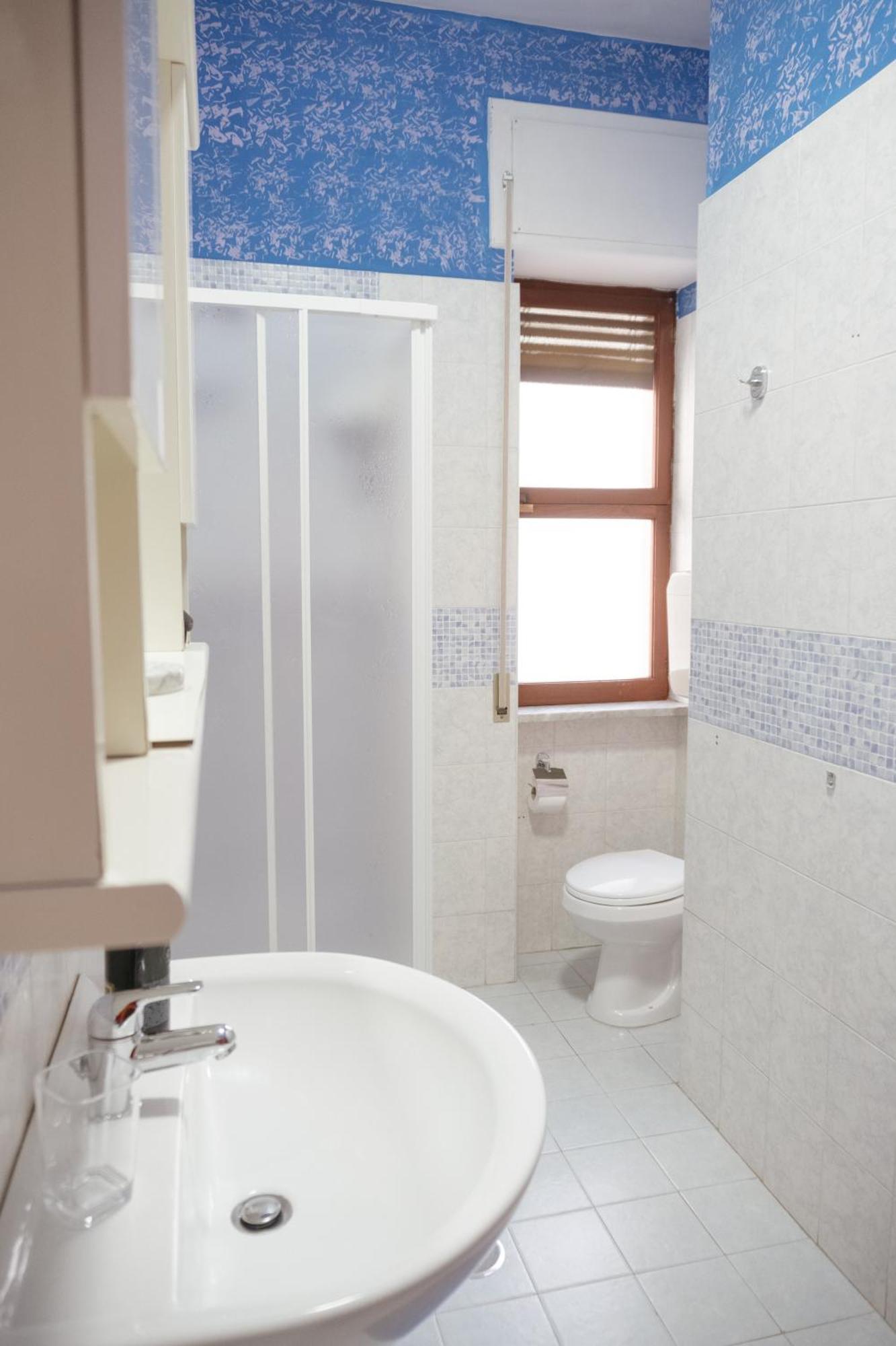 Domus Aurea Relax Room 萨莱诺 外观 照片