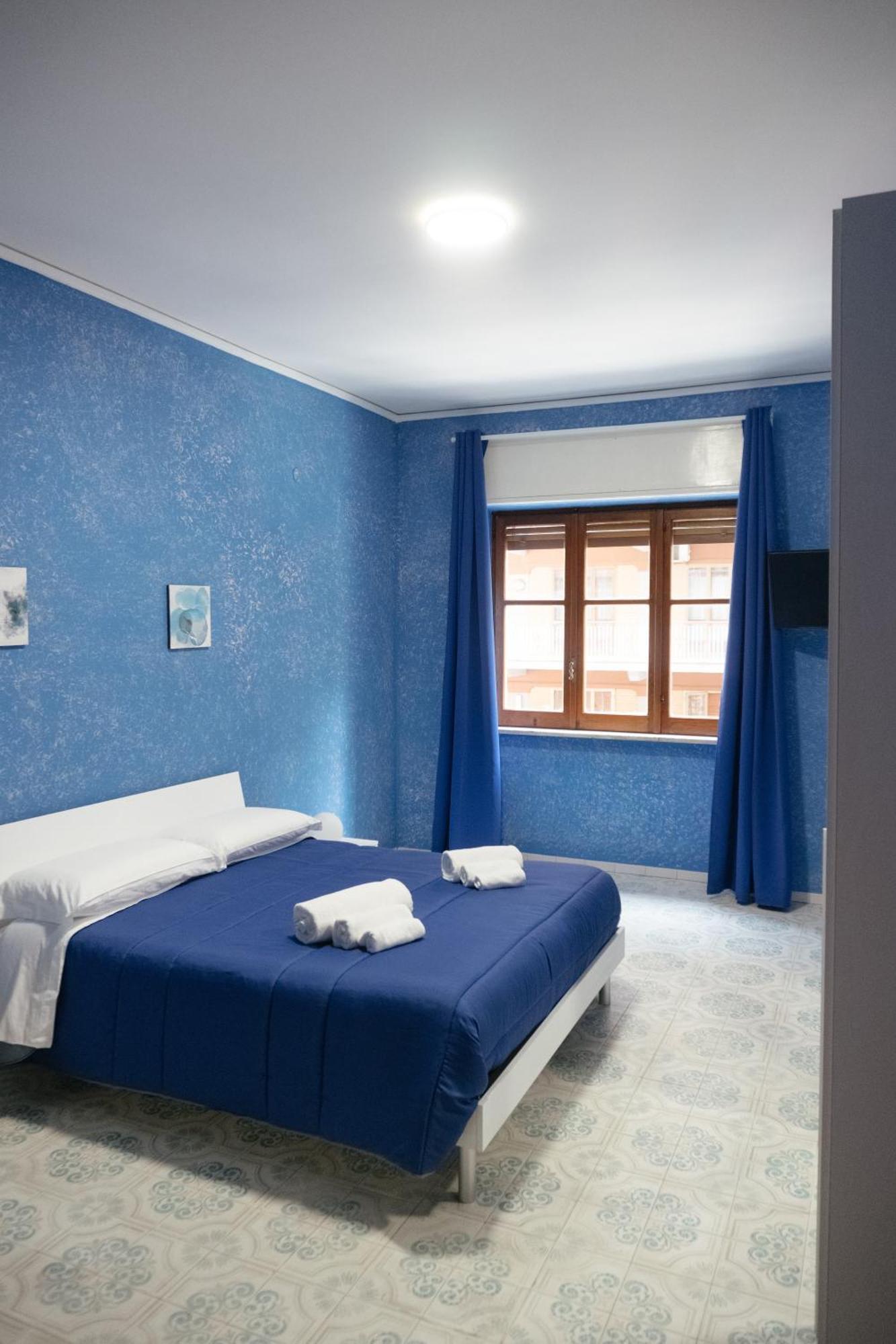 Domus Aurea Relax Room 萨莱诺 外观 照片